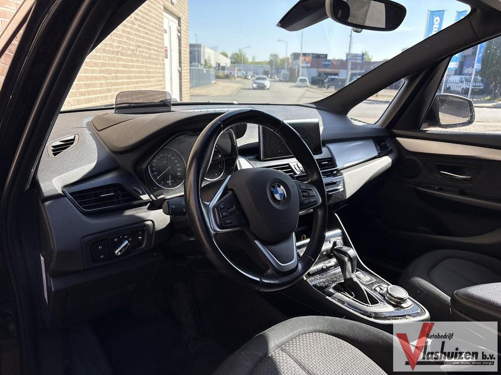 BMW 218 Gran Tourer 2-serie 218d Essential 7p. Automaat | HU, Auto's, BMW, Automaat, Monovolume, 2 Reeks, Zwart