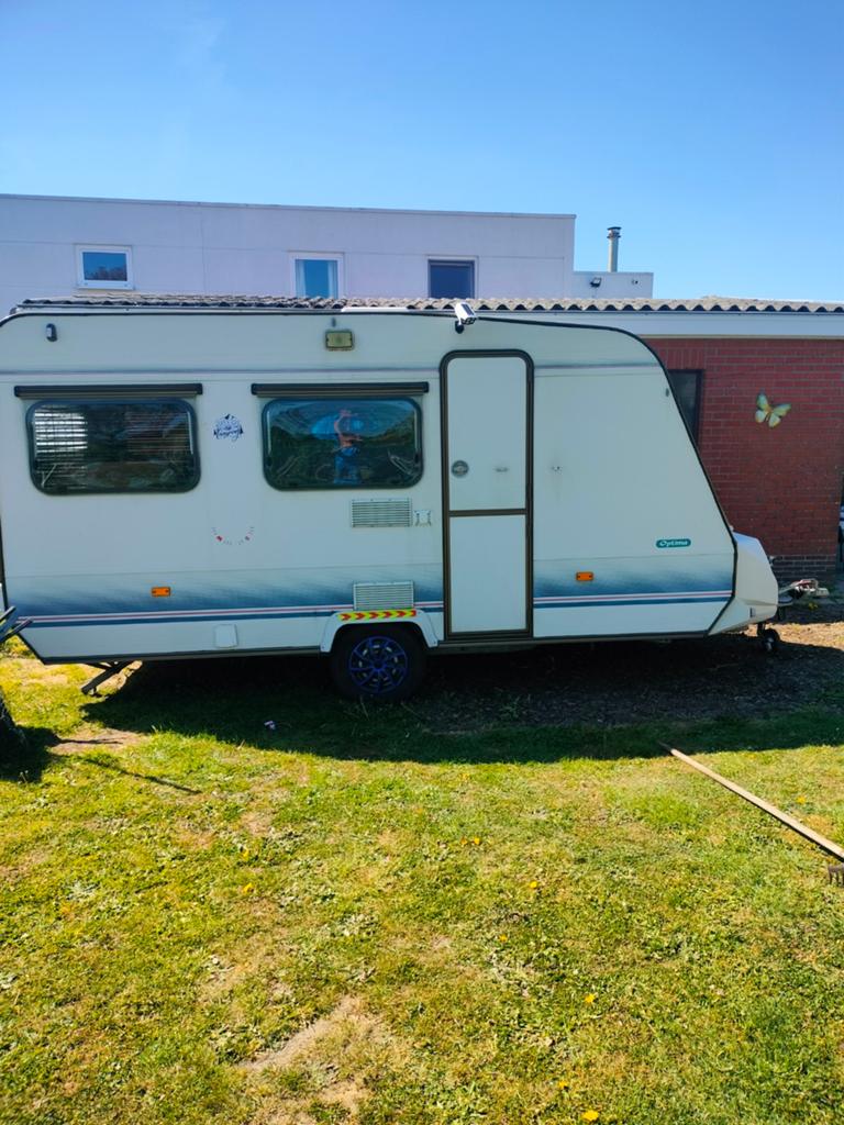 Een mooie Adriaan juist gekeurd.alles werkt met voor tent, Particulier