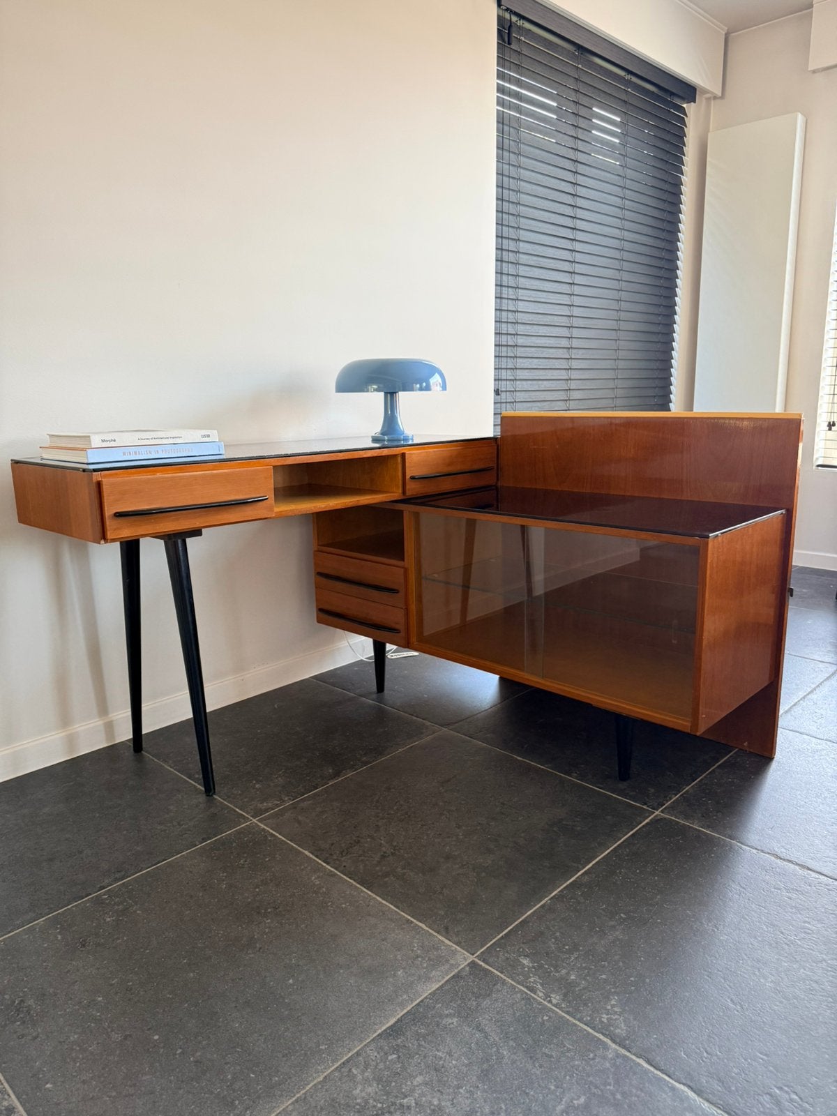 Bureau vintage du milieu du siècle avec commode, Enlèvement