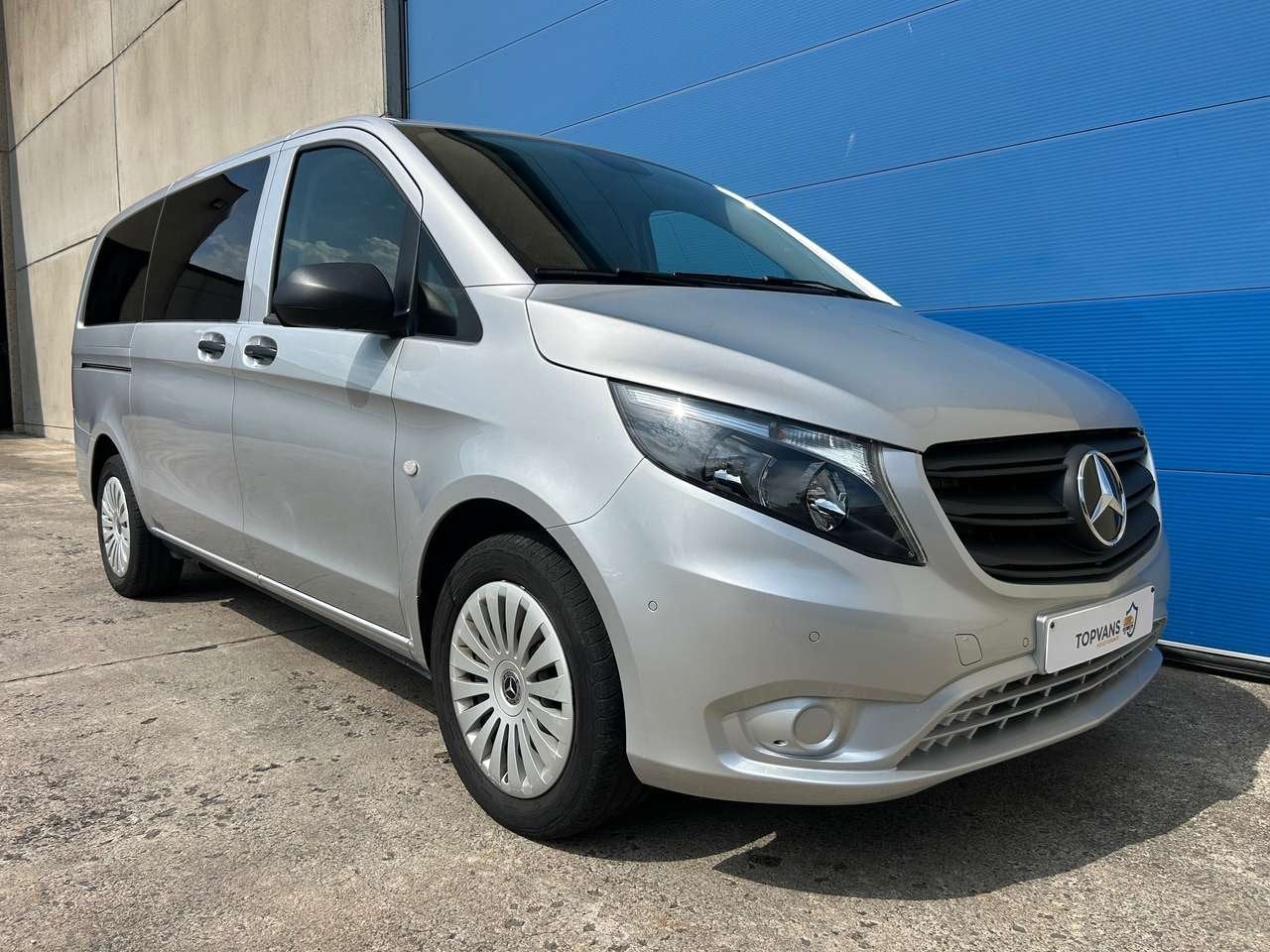 Mercedes-Benz Vito 114 CDI Tourer 9 PL Automaat (€32.223ex, Auto's, Monovolume, 4 cilinders, https://public.car-pass.be/vhr/9ea24ed9-a1bb-40de-b9fc-0a3494e8994d