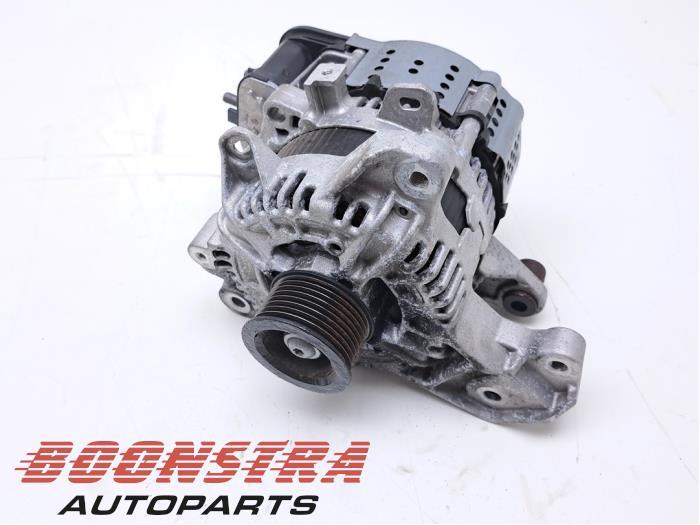 Dynamo d'un Suzuki Vitara, -, 3 mois de garantie, Utilisé, -