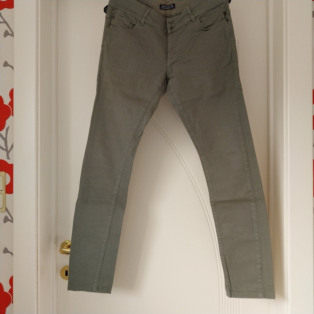 Kaki lange broek, Ophalen of Verzenden, Lang, Gedragen, Groen