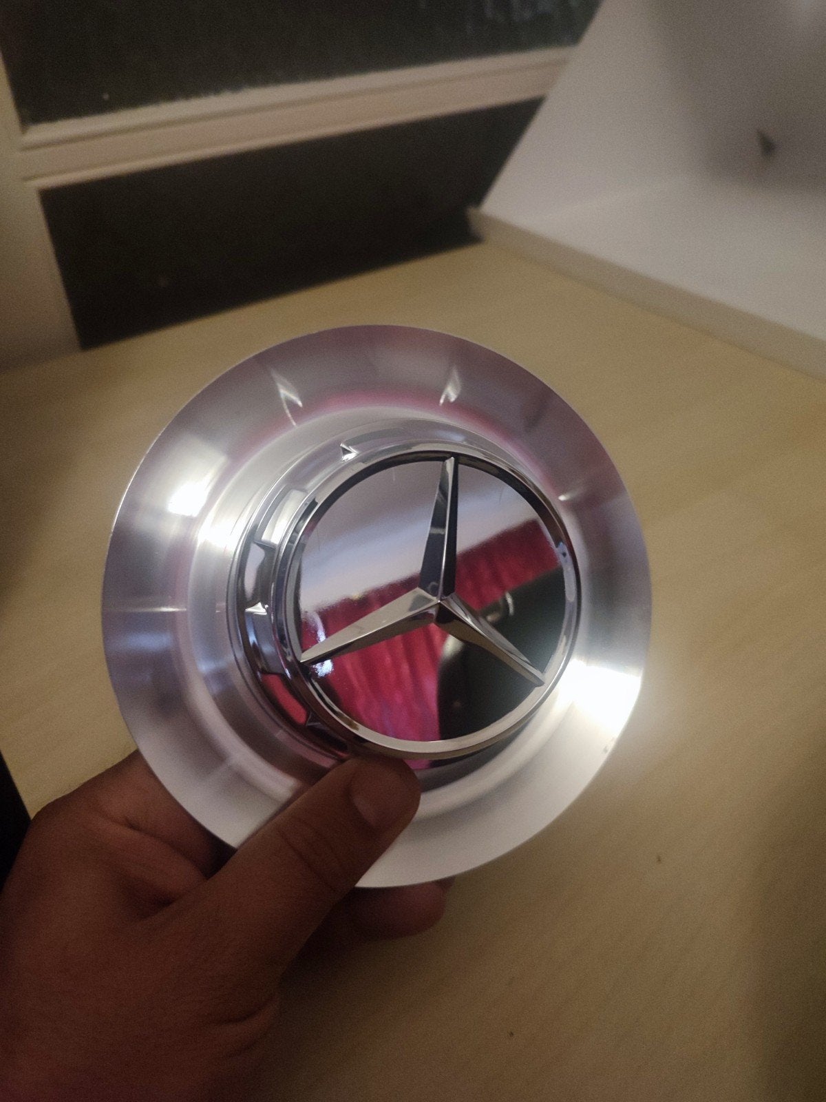 Cache moyeu Mercedes état neuf, Autos : Pièces & Accessoires, Enlèvement ou Envoi