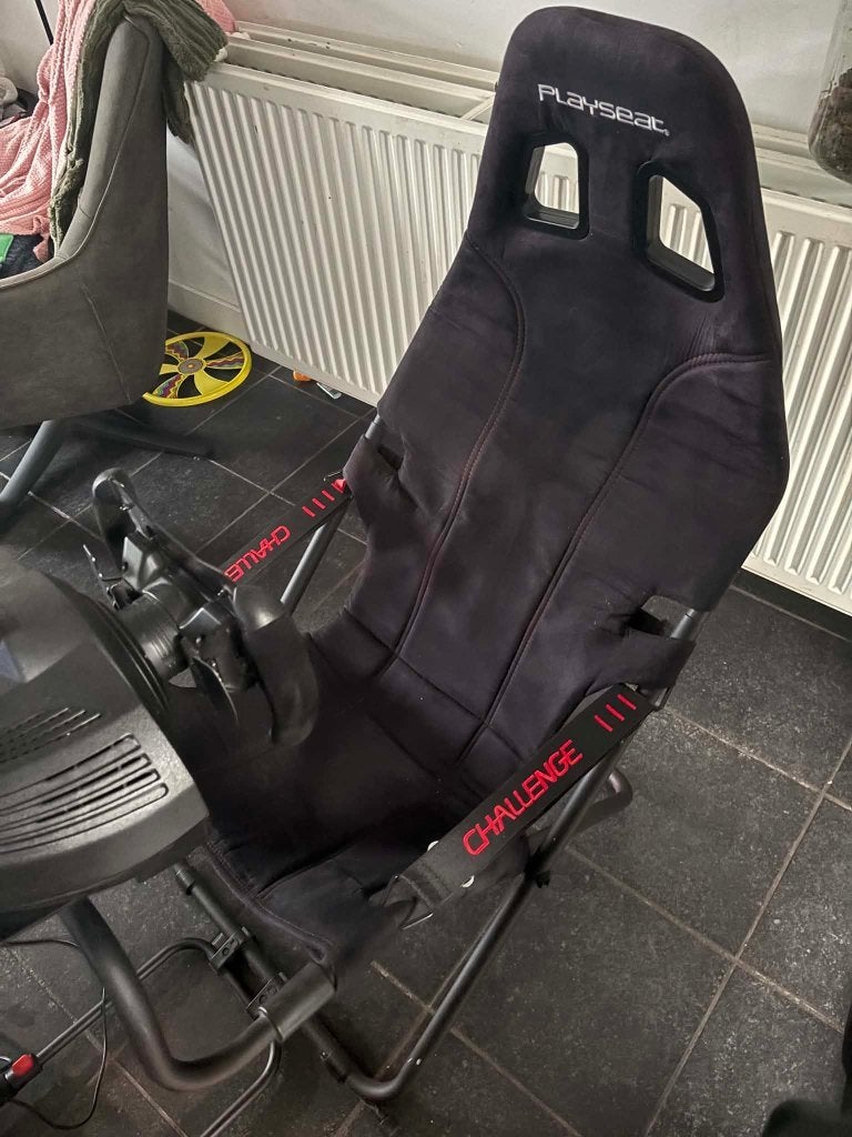 thrustmaster wheel + pedals + playseat, Siège de course, Enlèvement, Utilisé, Retour de force