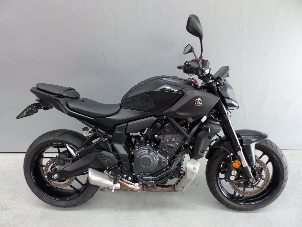 MT07 2025 shifter, poignées chauffantes, Motos, Entreprise, Occasion, Plus de 35 kW, 2 cylindres