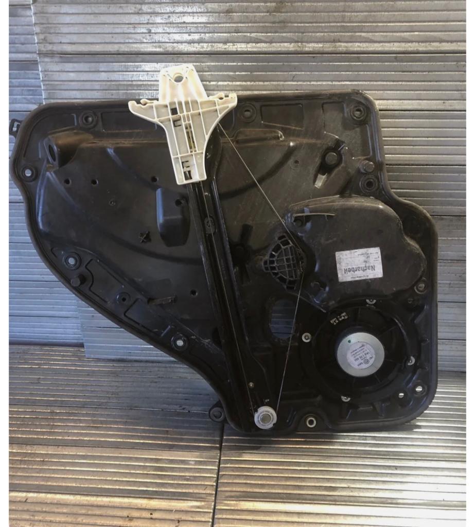 VW Golf MK6 2009 - 2012 rechts achter deur-raam paneel RA, Ophalen of Verzenden, Gebruikt, Volkswagen