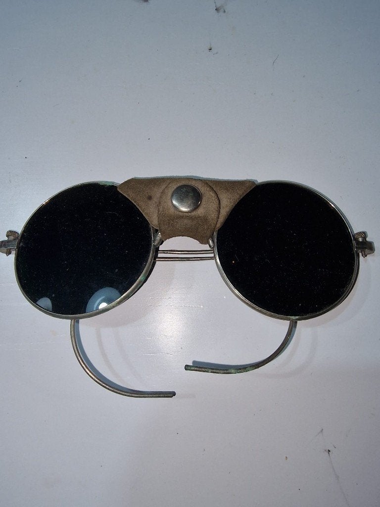 lunettes de soleil des années 50 (A), Collections, Enlèvement ou Envoi, Armée de terre, Autres types