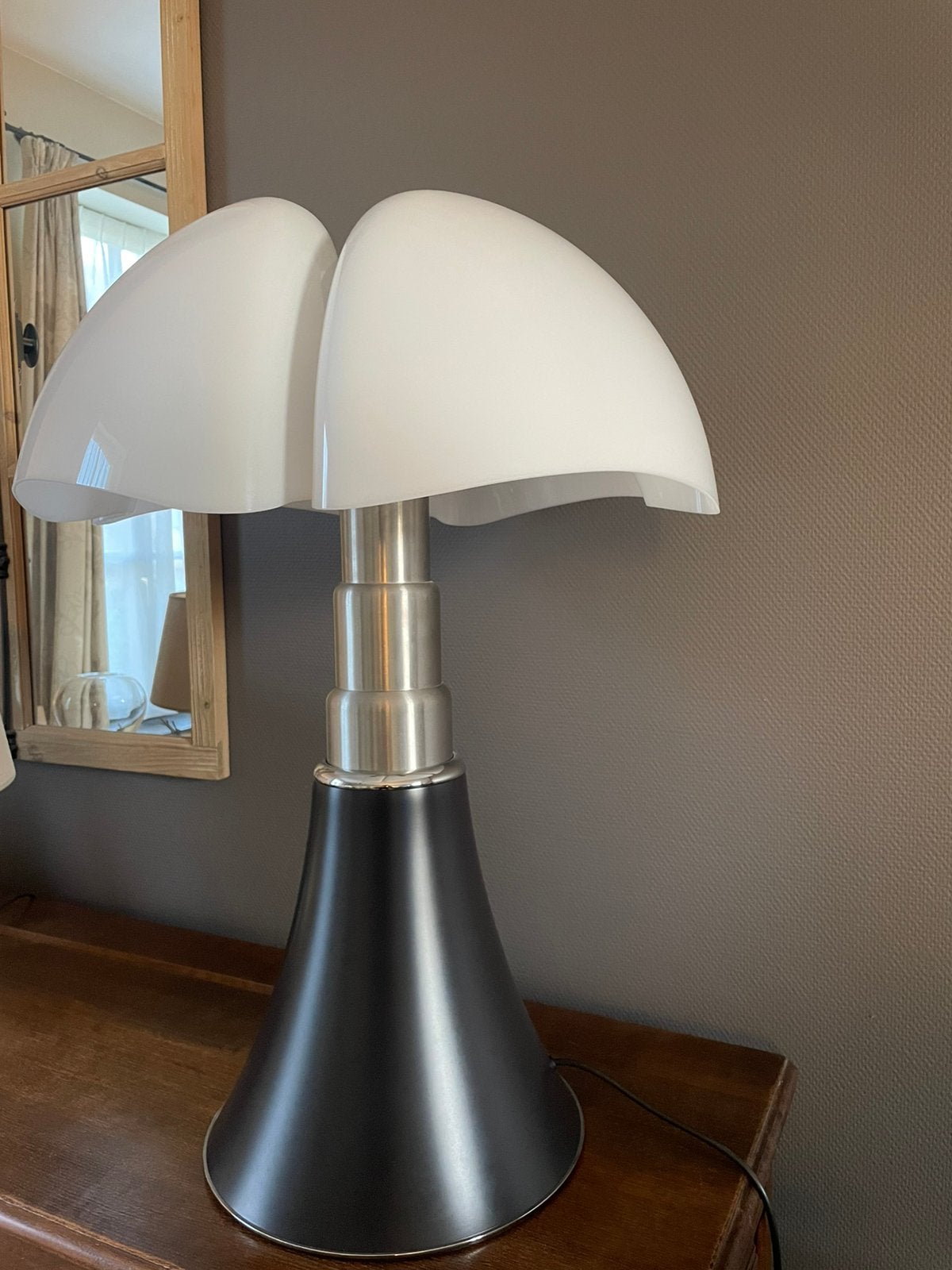 Pipistrello grand modele brun foncé/noir, Zwart, Ophalen, Zo goed als nieuw, Metaal