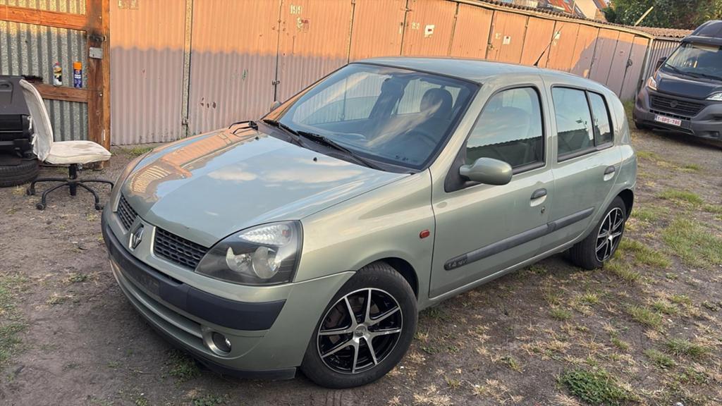 Clio Zo Meenemen, Handgeschakeld, 5 deurs, Particulier, Euro 4
