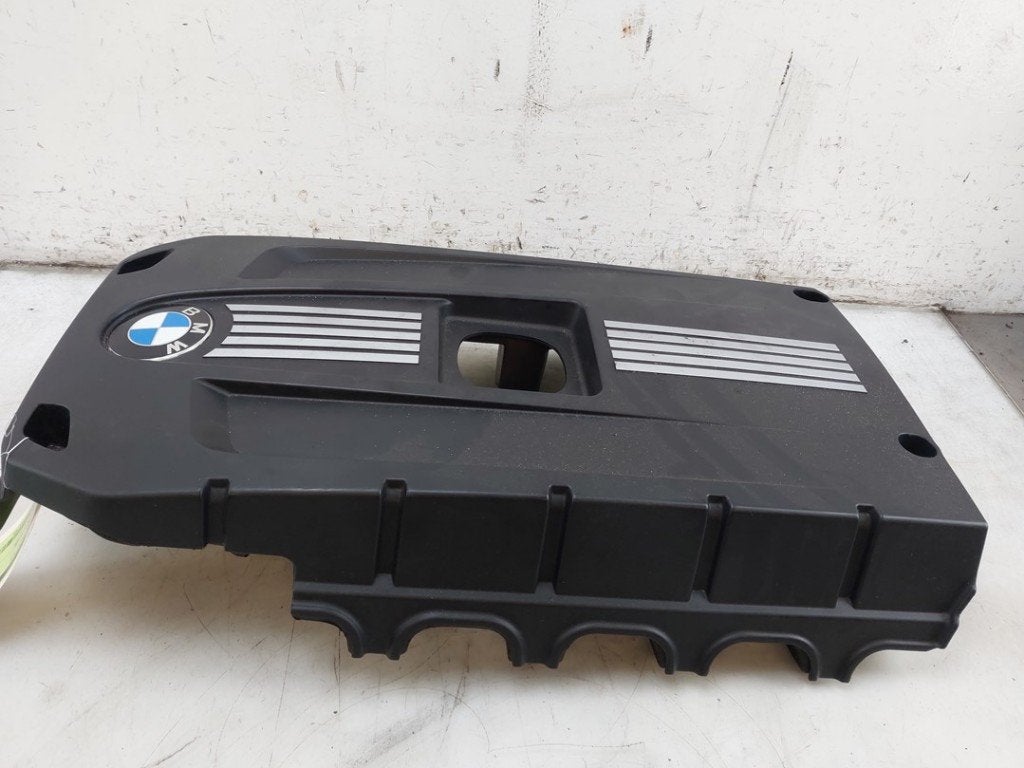 CACHE SOUS MOTEUR BMW 5 serie Touring (F11) (|11127590235|), Utilisé, BMW, Petuelring 130
80809  München, DE, Bayerische Motoren Werke AG