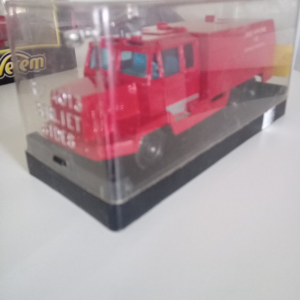VEREM/SOLIDO BERLIET SIDES AIRPORT POMPIERS, Verzenden