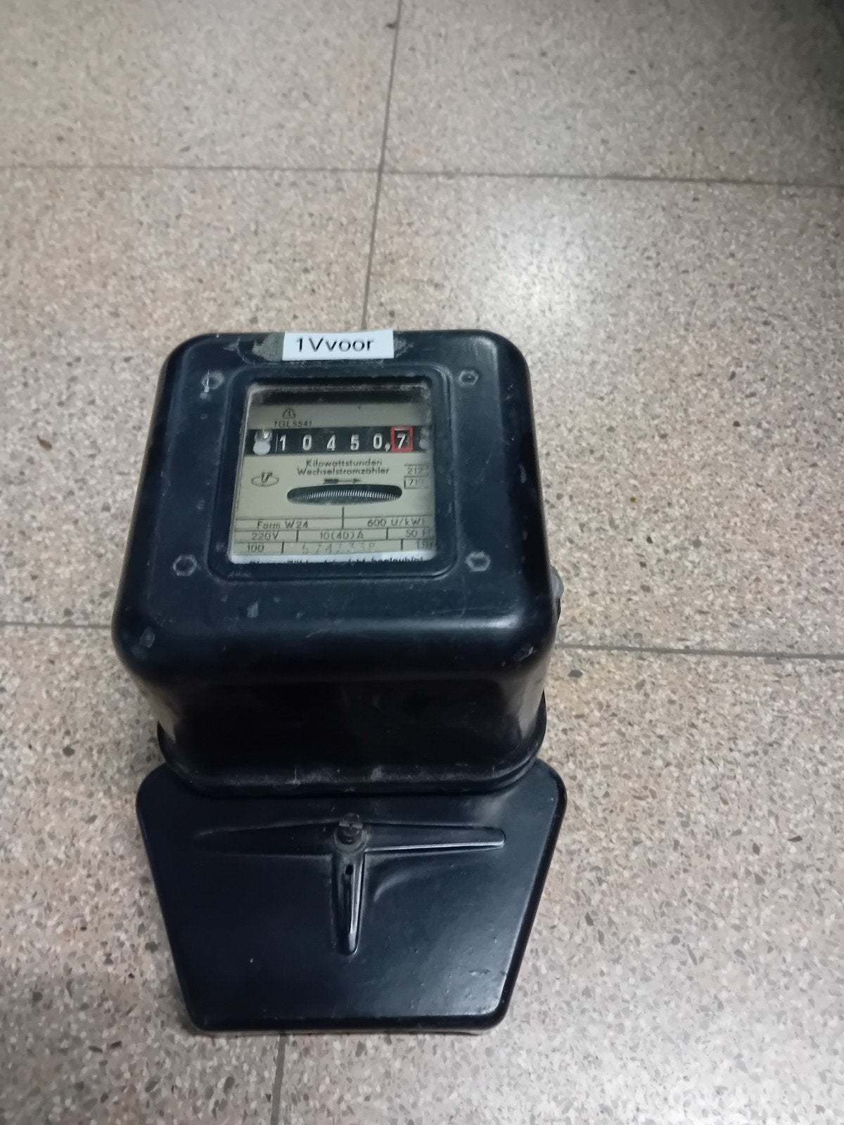 analoge electriciteitsmeter, Ophalen