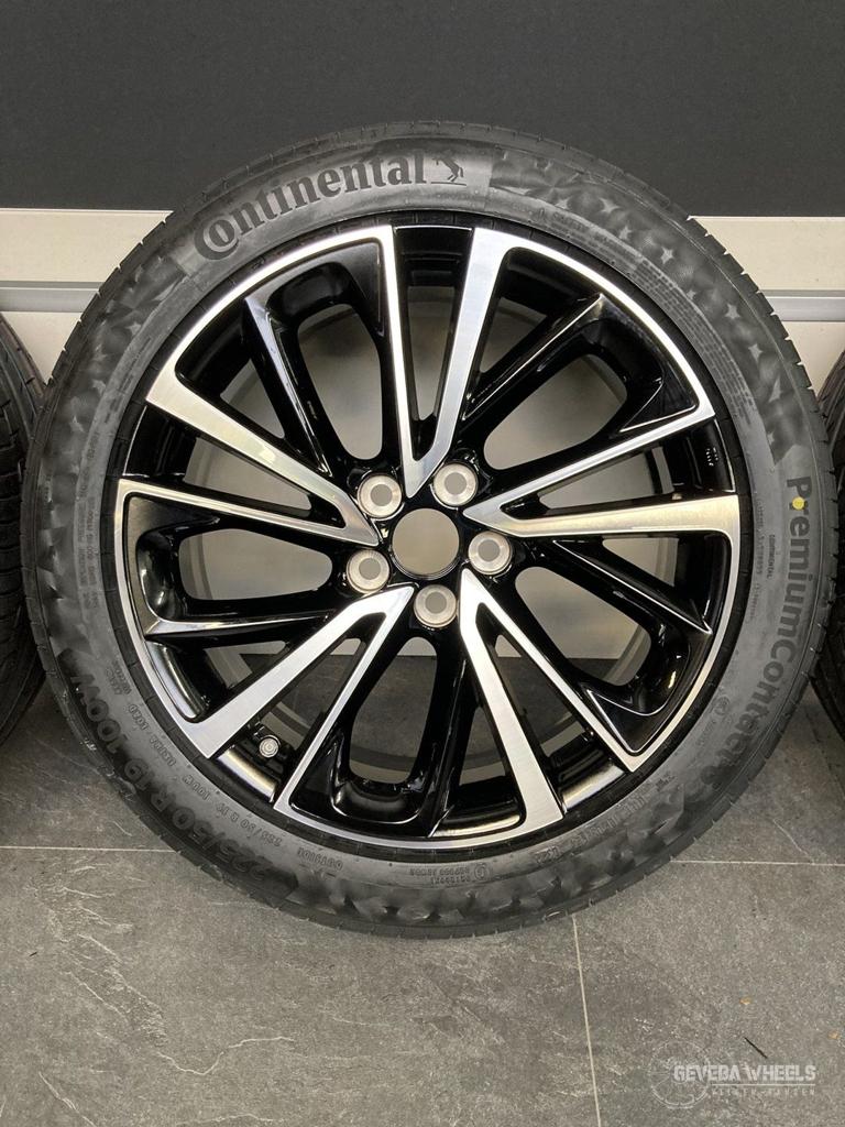 19” originele Toyota C-HR II velgen + banden 5x114.3 CLX, 19 inch, Gebruikt, -, -