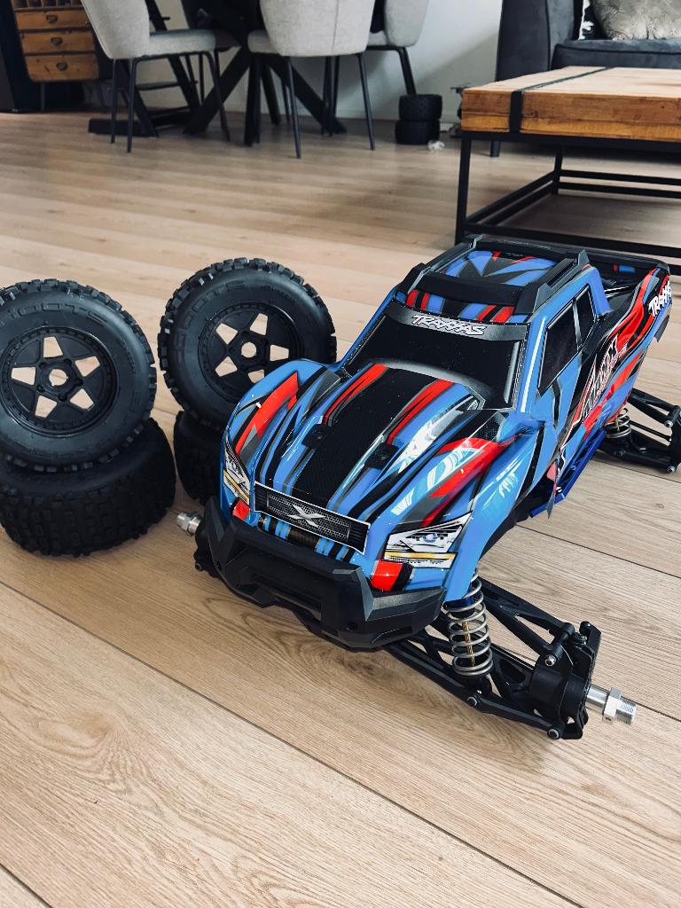 Splinternieuwe volledig geüpgraded Traxxas X maxx, Elektro, Auto offroad, Nieuw, Ophalen of Verzenden