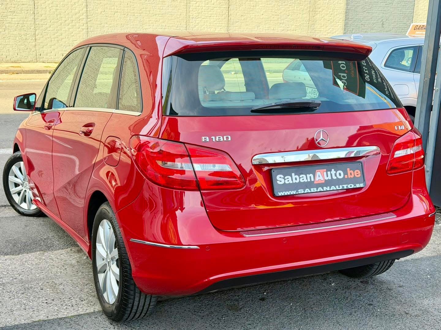 Mercedes B180 Cdi BOITE AUTOMATIQUE ( 80 Kw - 110 cv ) 2014, Autos, Achat, Entreprise, https://public.car-pass.be/vhr/6fc5a0ec-a292-4df0-99bc-51efb9e6af61?lang=fr