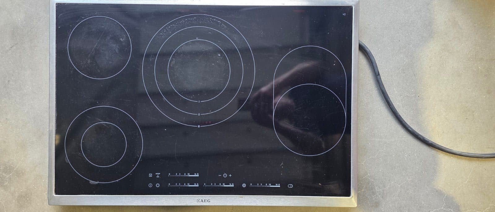 AEG Keramische kookplaat, 4 zones de cuisson, Enlèvement, Utilisé, Encastré