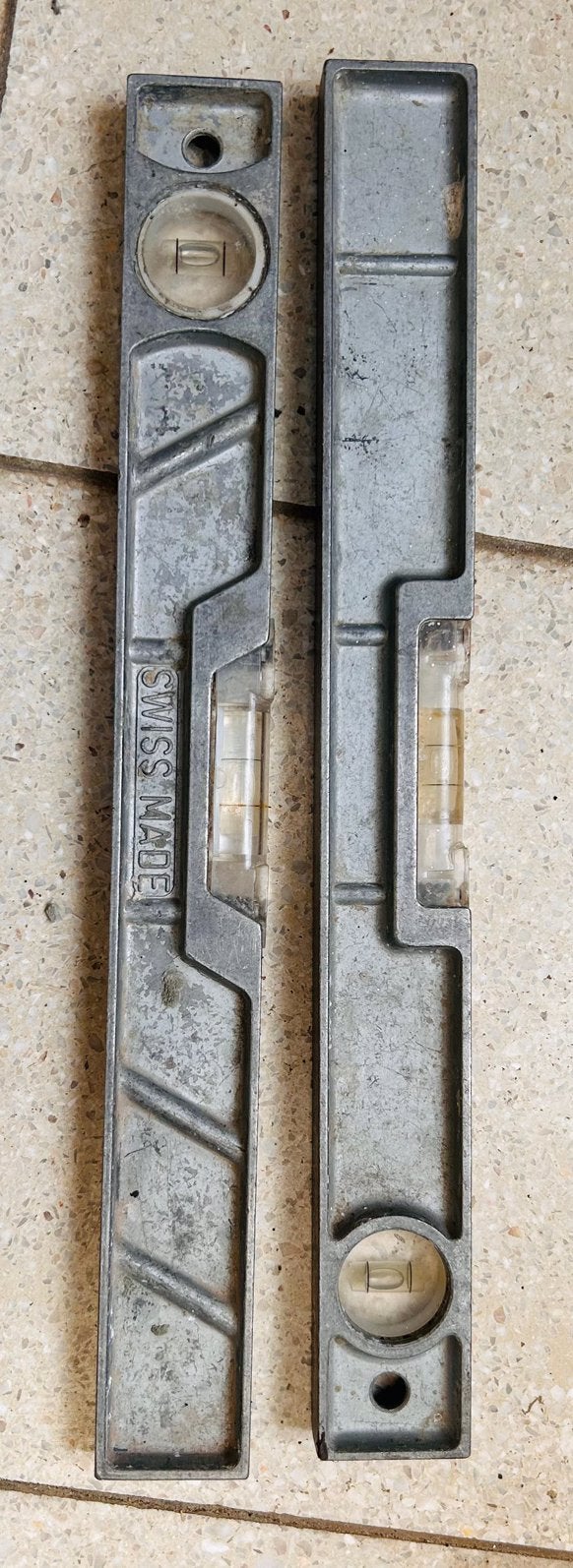 Lunettes Zenith Level — Fabriquées en Suisse (lot de 2), Bricolage & Construction, Enlèvement ou Envoi, Utilisé, Autres appareils de mesure ou compteurs
