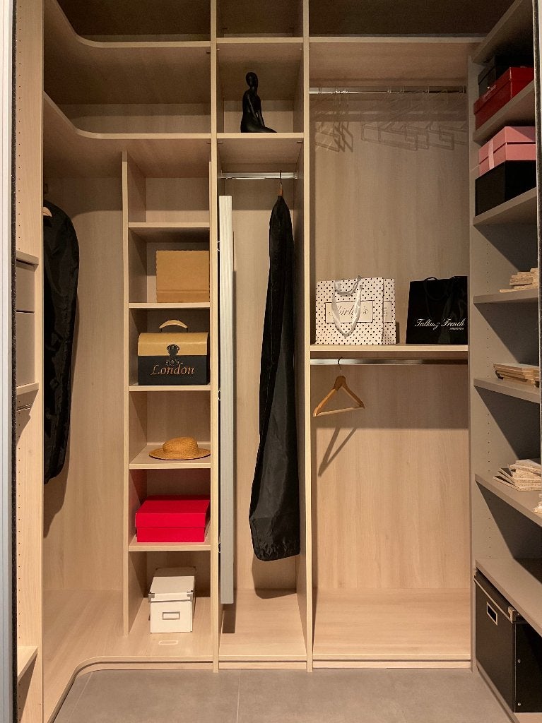 Vestiaire/dressing depuis la salle d'exposition, Maison & Meubles, Neuf, Enlèvement, 200 cm ou plus, Autres matériaux