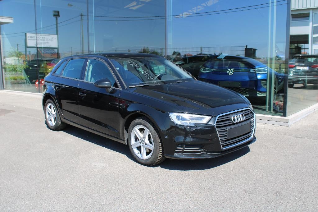 AUDI A3 SPORTBACK 30TFSI AC-OPEN DAK-LEDER, Auto's, Audi, Euro 6, Zwart, Leder, Bedrijf