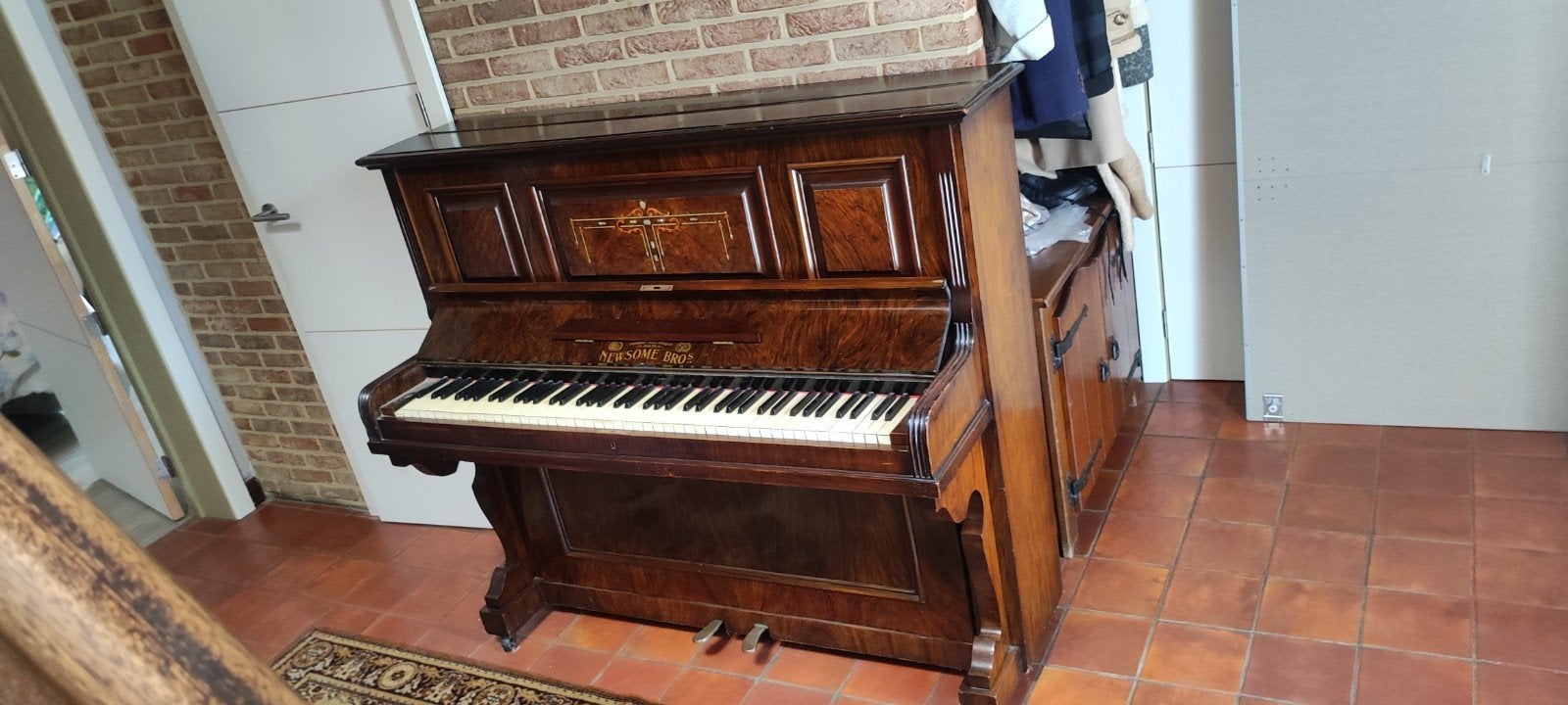 Piano. New some bro's, Musique & Instruments, Pianos, Enlèvement, Piano