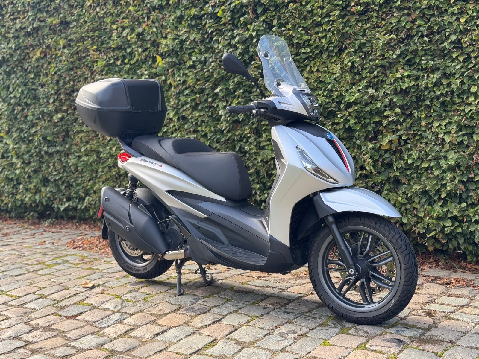 Piaggio Beverly 400 S - 2024 - 16700km - perfecte staat, Motos, Scooter, Entreprise, Occasion, ABS
