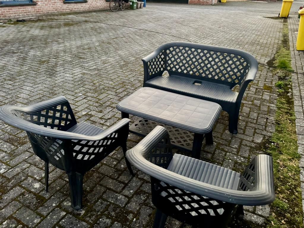 Superkoopje Kunststof Tuinset - Bank, 2 Stoelen & Tafel, Ophalen, 5 zitplaatsen, Kunststof, Gebruikt