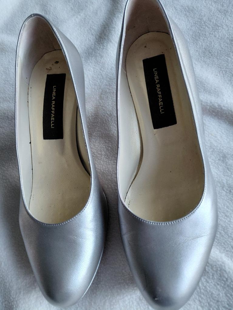 Linea Raffaelli zilveren pumps maat 37,5, Ophalen of Verzenden, Pumps