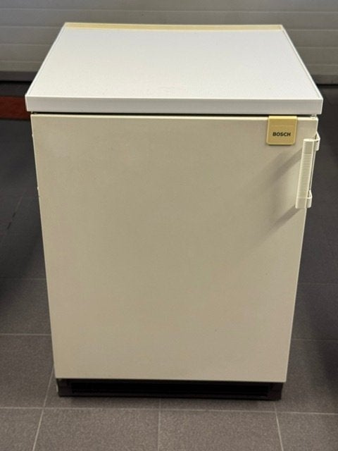 frigo, 85 à 120 cm, Sans bac à congélation, Enlèvement, Utilisé