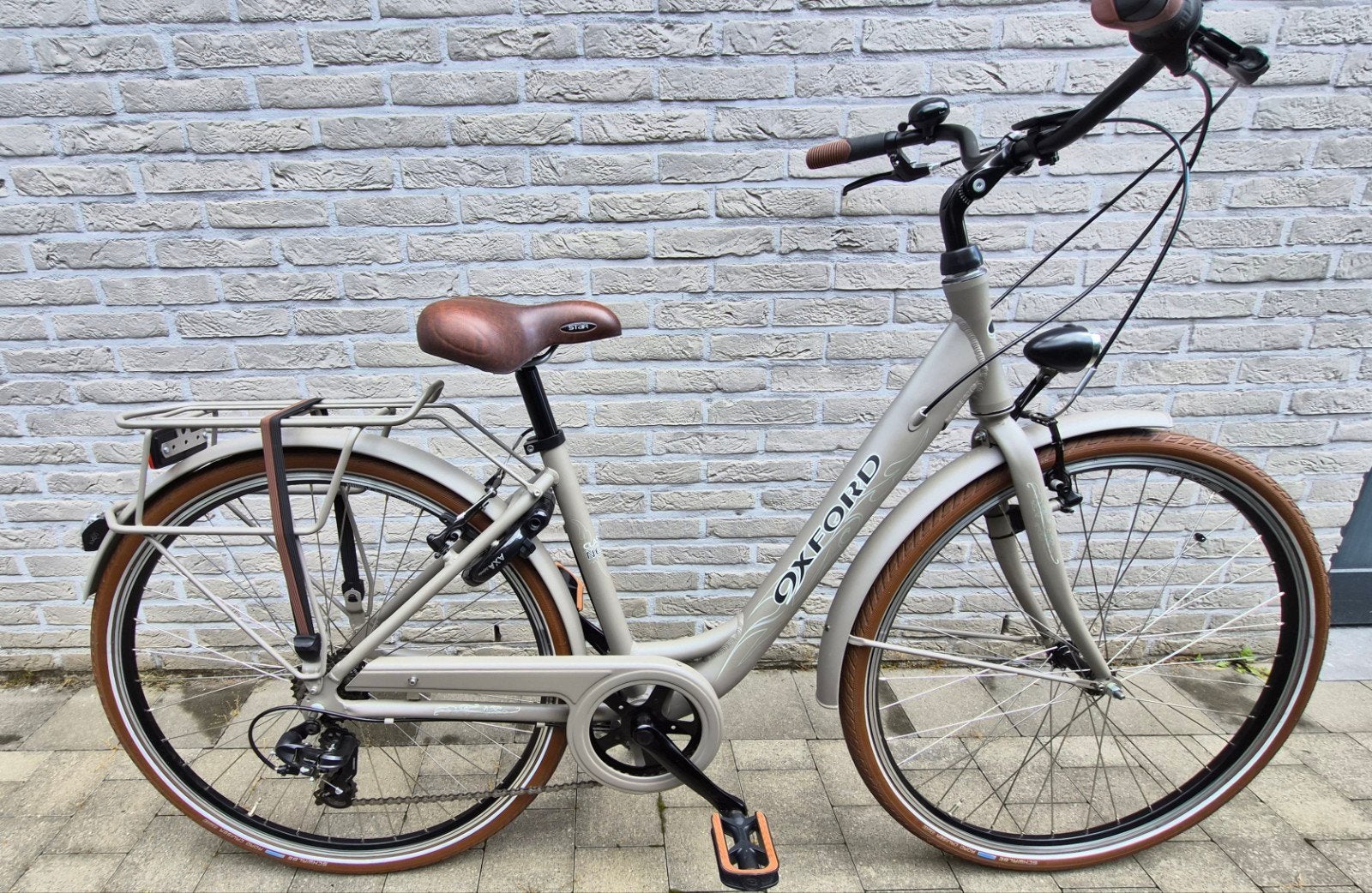 Vélo Oxford Classico Negro pour femme, Enlèvement