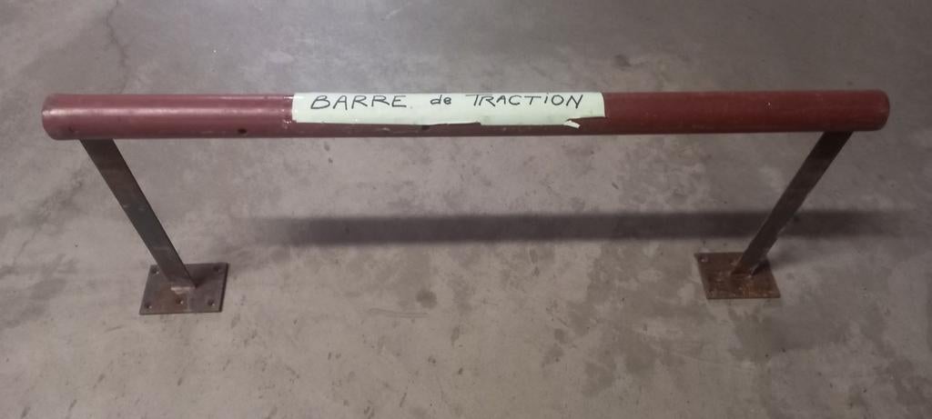 Barre de traction., Enlèvement