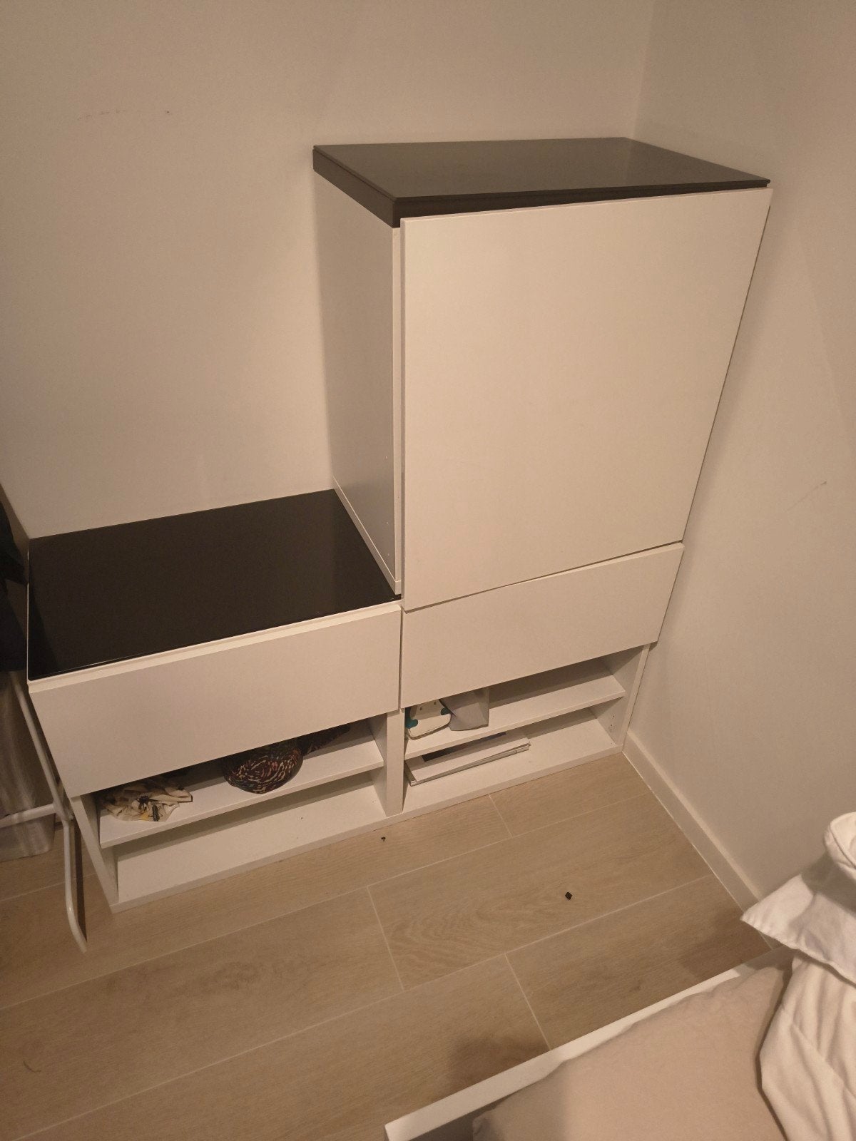 Besta kast tv meubel/kledingkast, Enlèvement, Utilisé