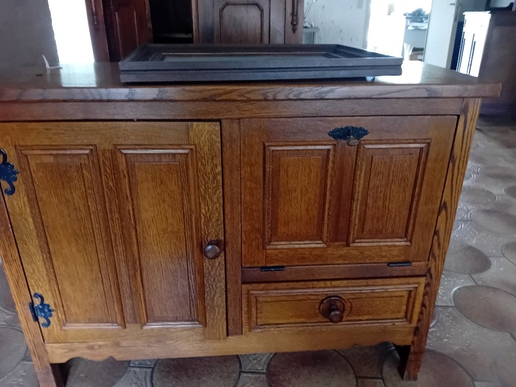 Kast+ buro gratis, Huis en Inrichting, Ophalen, Gebruikt, Hout, Bruin