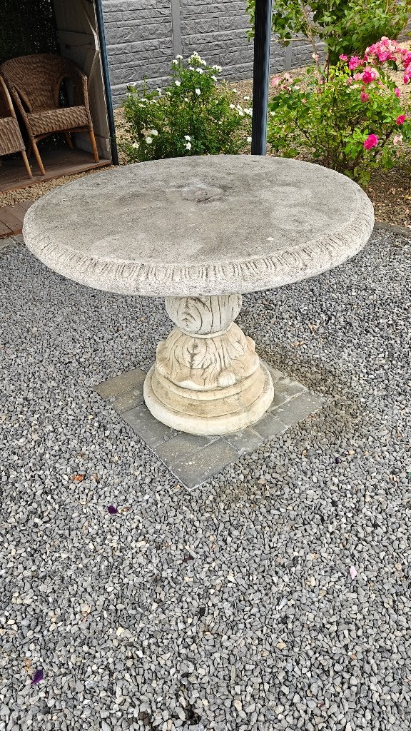 Stenen tafel, Ophalen, Gebruikt, Rond, Overige materialen