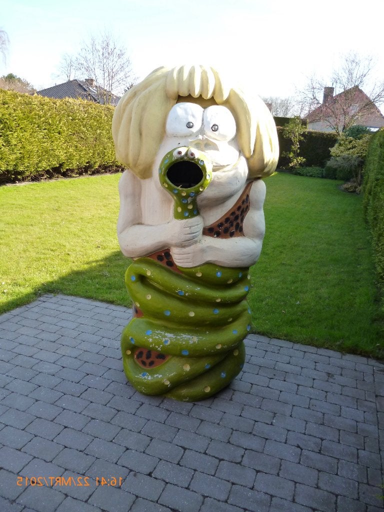 Papiereter uit pretpark, Enlèvement