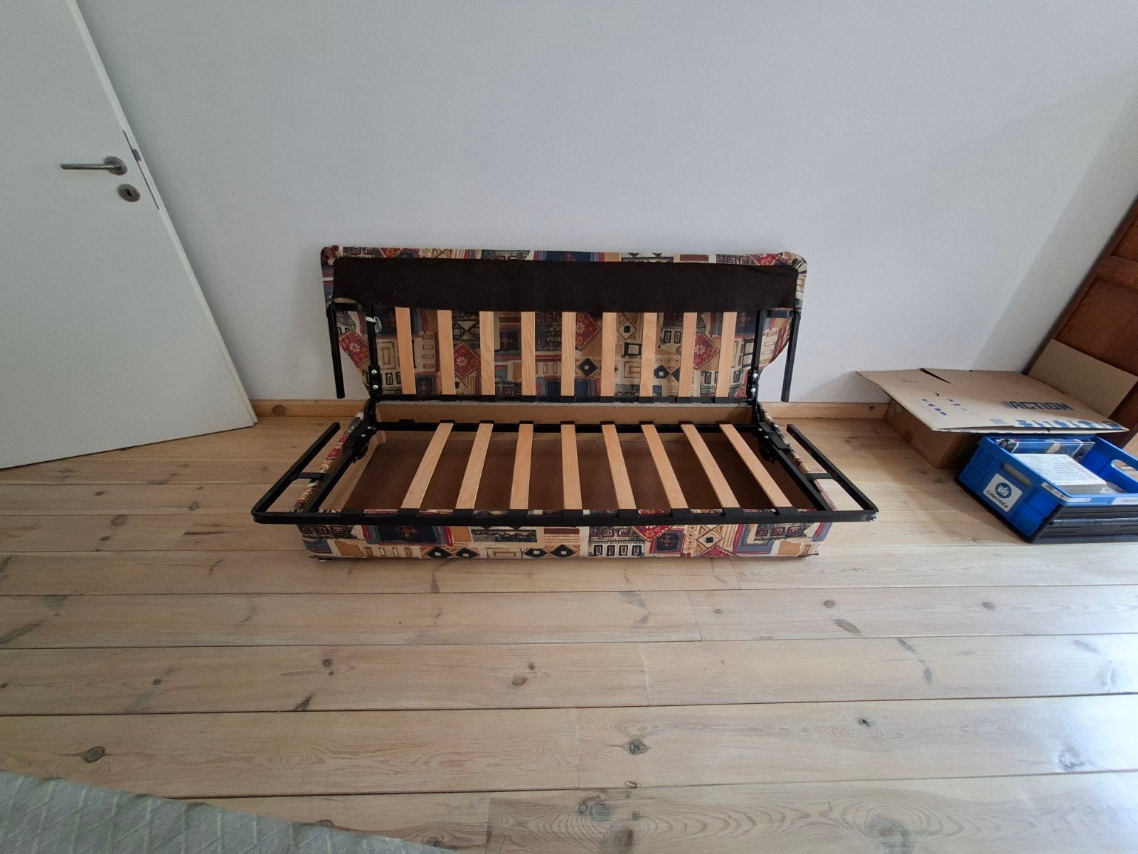 clic clac avec matelas, Enlèvement