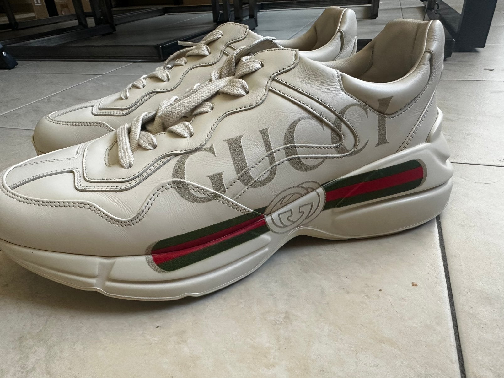 Gucci Rython Size 10 past zoals een 45 - Geen doos, Overige kleuren, Ophalen of Verzenden, Zo goed als nieuw, Sneakers