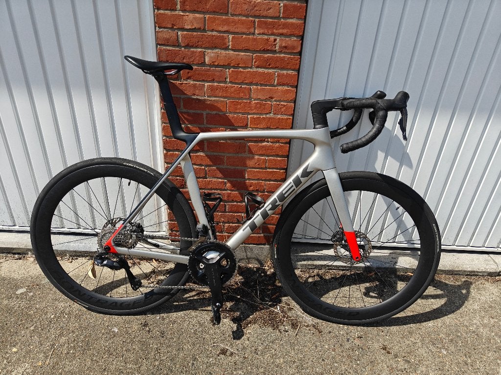 Trek Madone SL 7 Gen 8 maat L, 28 inch, Zo goed als nieuw, 57 tot 61 cm, Meer dan 20 versnellingen
