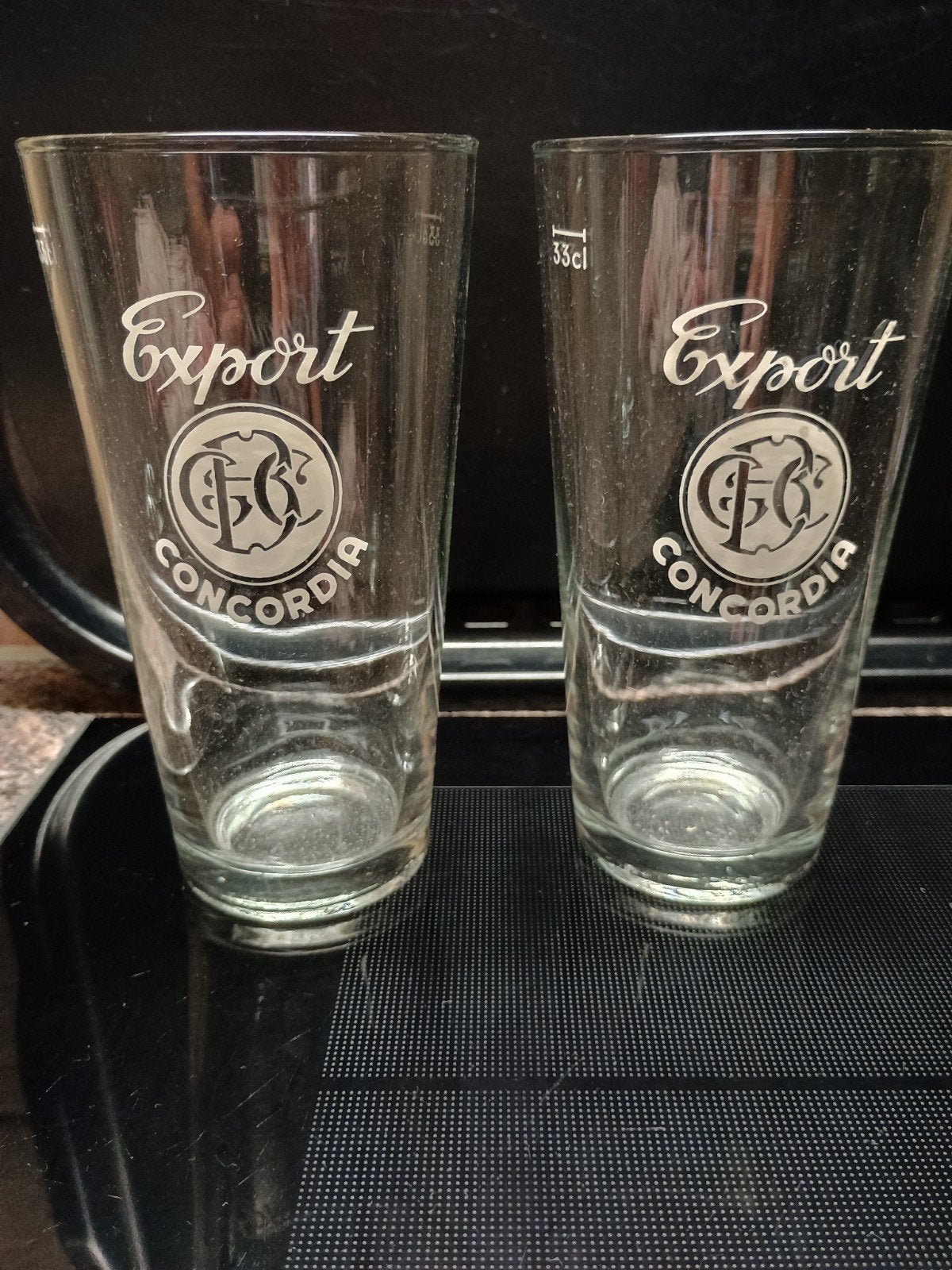 Export Concordia boerkes glazen brwij Concordia geraardsberg, Collections, Marques de bière, Enlèvement ou Envoi