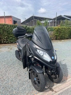 Piaggio mp3 300 Hpe sport, 278 cm³, Occasion, 12 à 35 kW, Sport