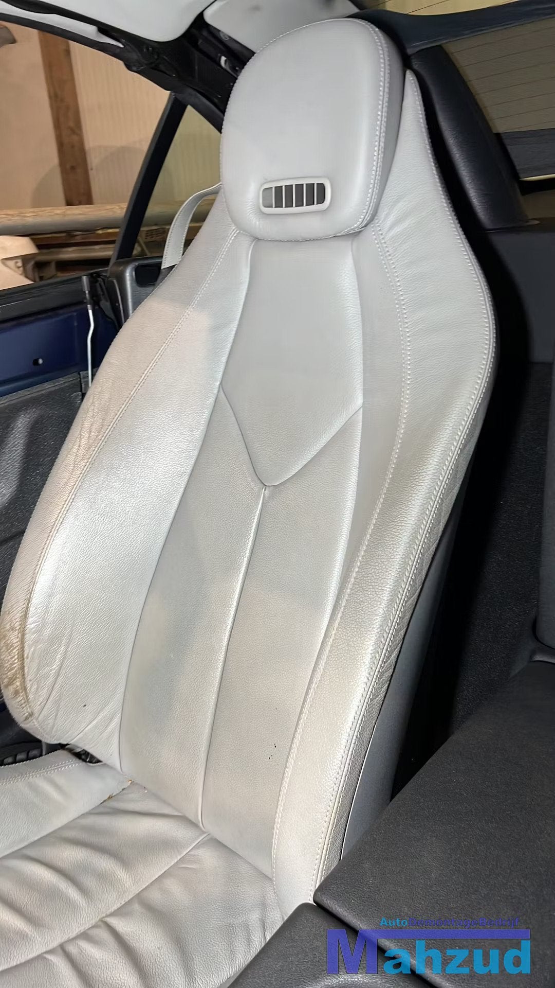 MERCEDES SLK R171 Wit leer Rechter rechts stoel 2005-2011 de, Gebruikt, Mercedes-Benz AG, Mercedes-Benz, Mercedesstrasse 120
70372  Stuttgart, DE
