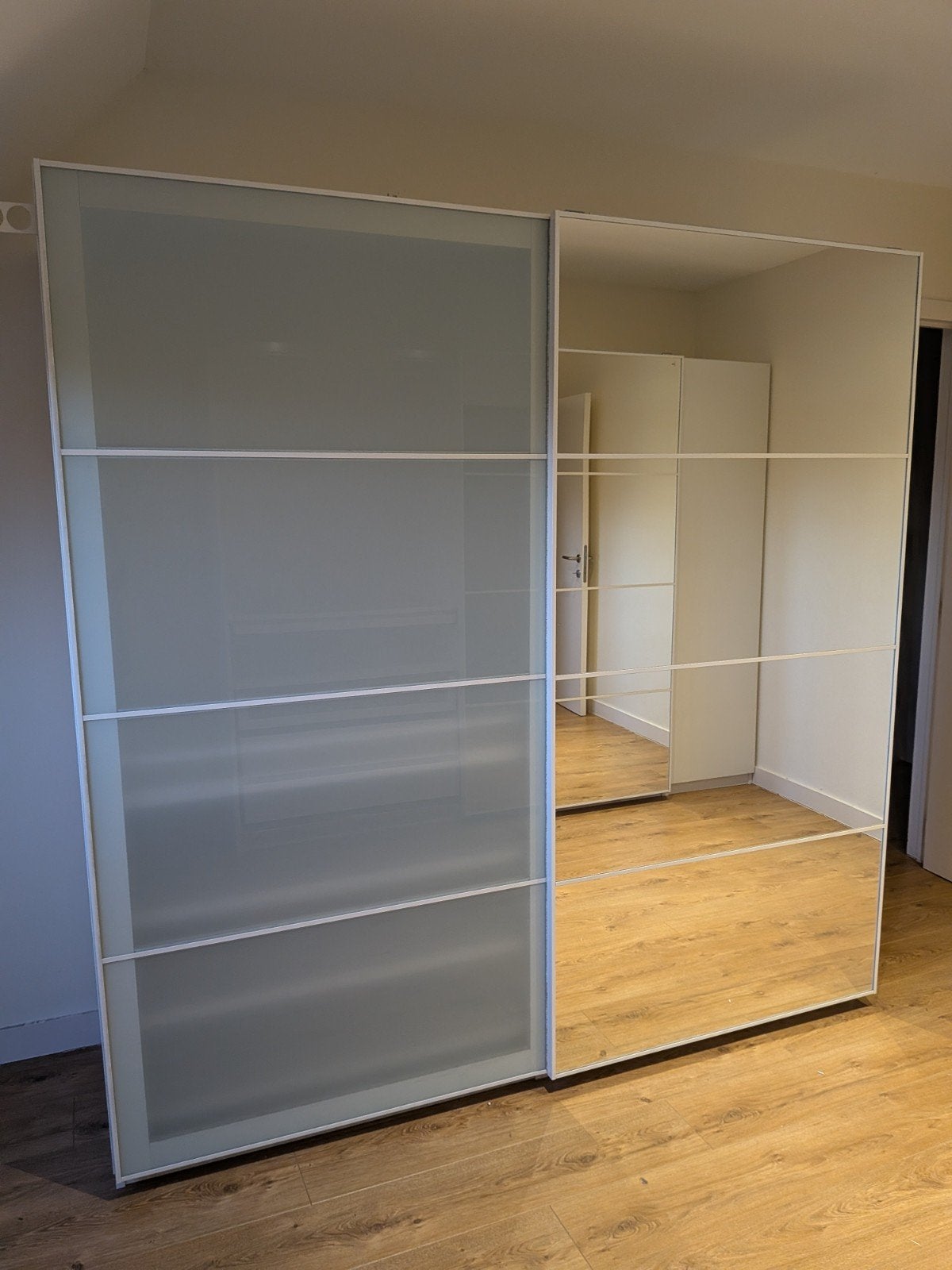 Kleerkast Ikea, Ophalen