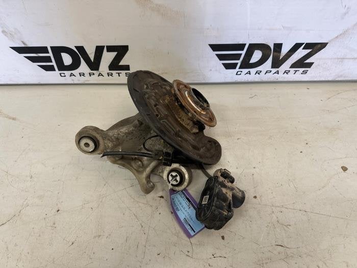 Fusee rechts-achter van een Mercedes GLA, 3 mois de garantie, Utilisé, -, -