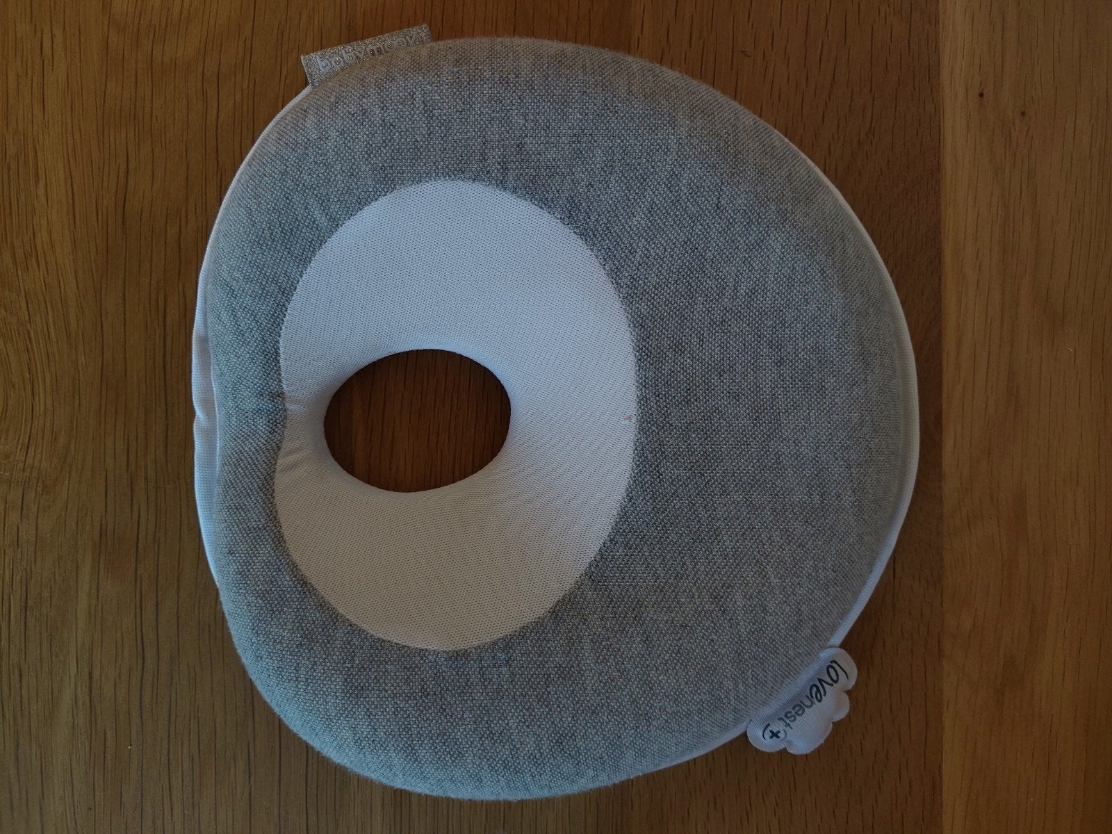 Coussin pour bébé Lovenest inutilisé, Enfants & Bébés, Enlèvement ou Envoi