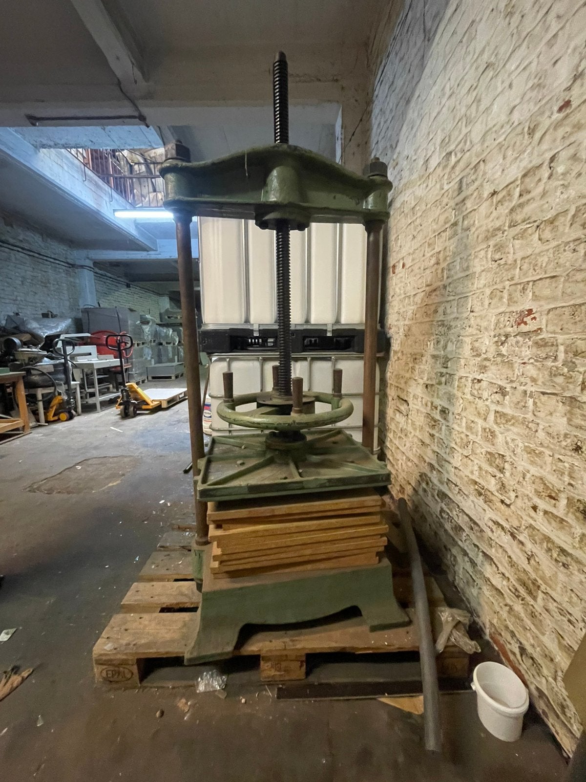 Grosse presse de reliure en fonte, Zakelijke goederen, Landbouw | Werktuigen, Ophalen of Verzenden