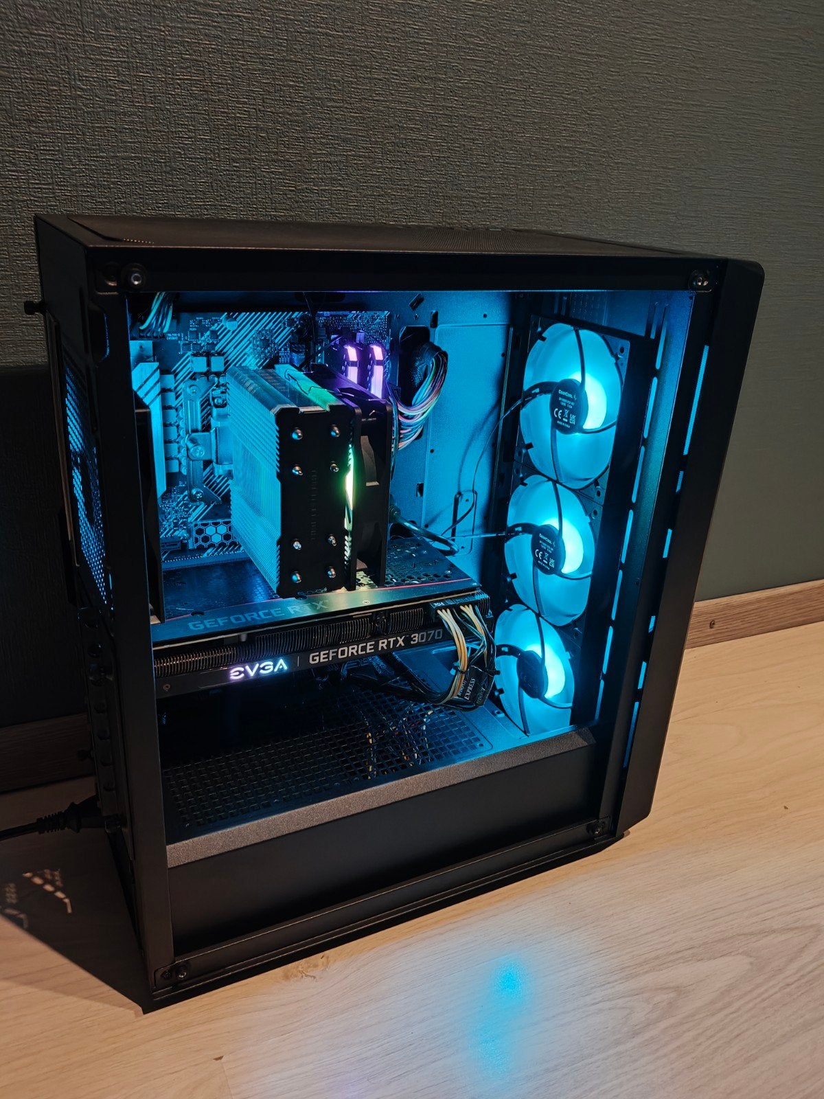 Gaming PC RTX 3070 – i5-10400 – 16GB – 1.5TB – Windows 11, Ophalen, Custom Build, Zo goed als nieuw, Gaming