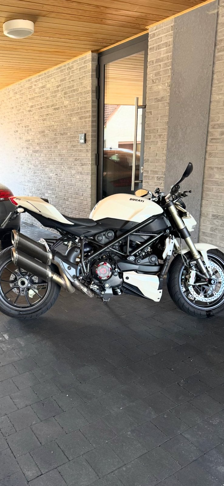 Ducati Streetfighter 1098 2010 23 000km dommages moteur, Motos, Permis Moto A, Occasion, Plus de 35 kW, Échappement sport