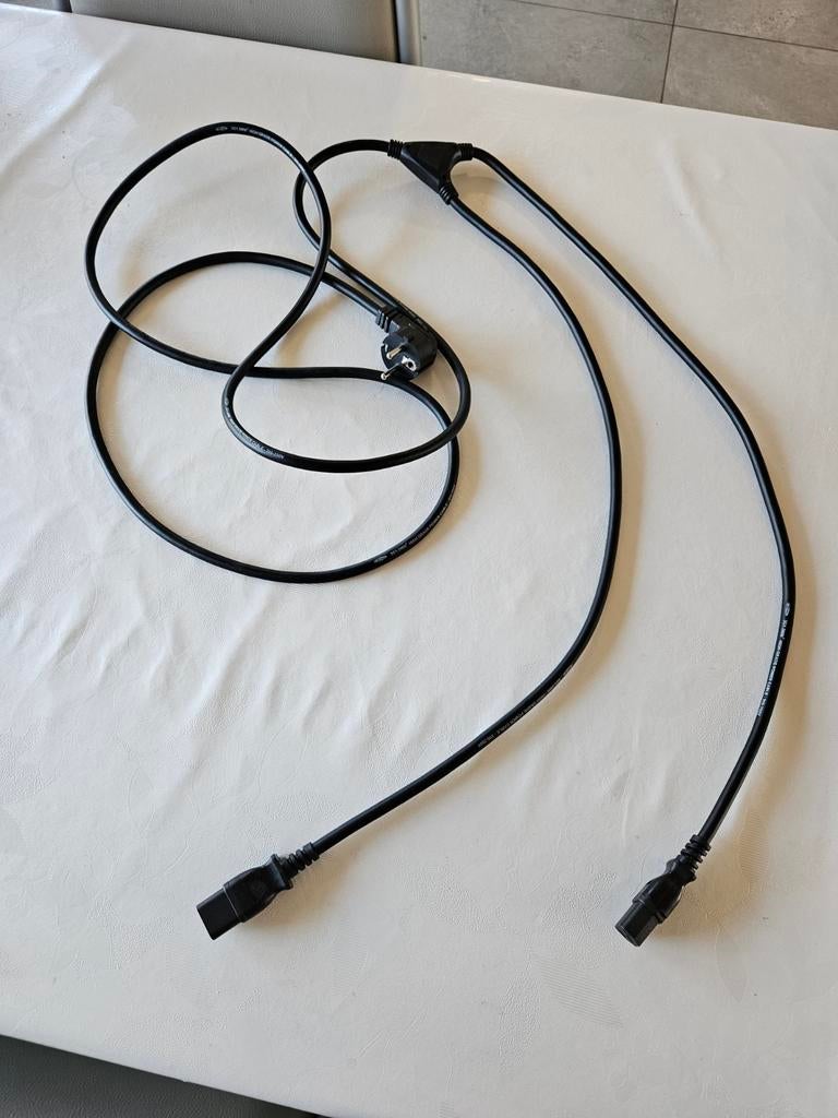 Kabelsplitter voor speakers en ledbars., Muziek en Instrumenten, Ophalen