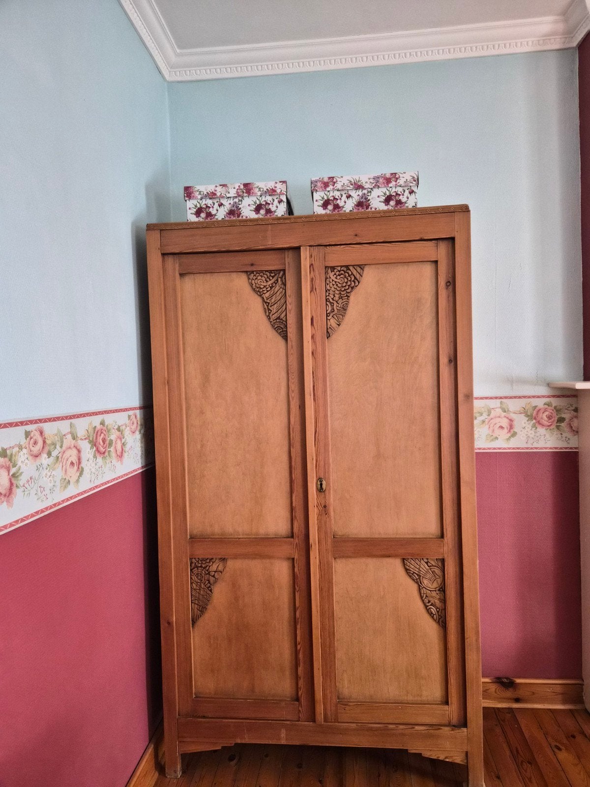 Armoire ancienne avec planches intérieures, Maison & Meubles, Enlèvement