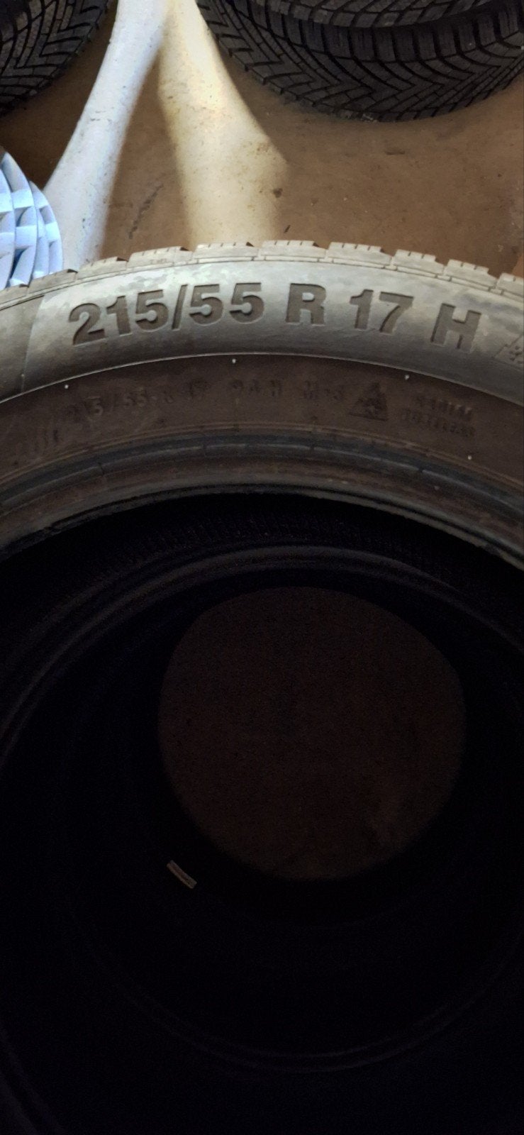 4 pneus 4 saisons 215/55 R 17, Enlèvement, Comme neuf