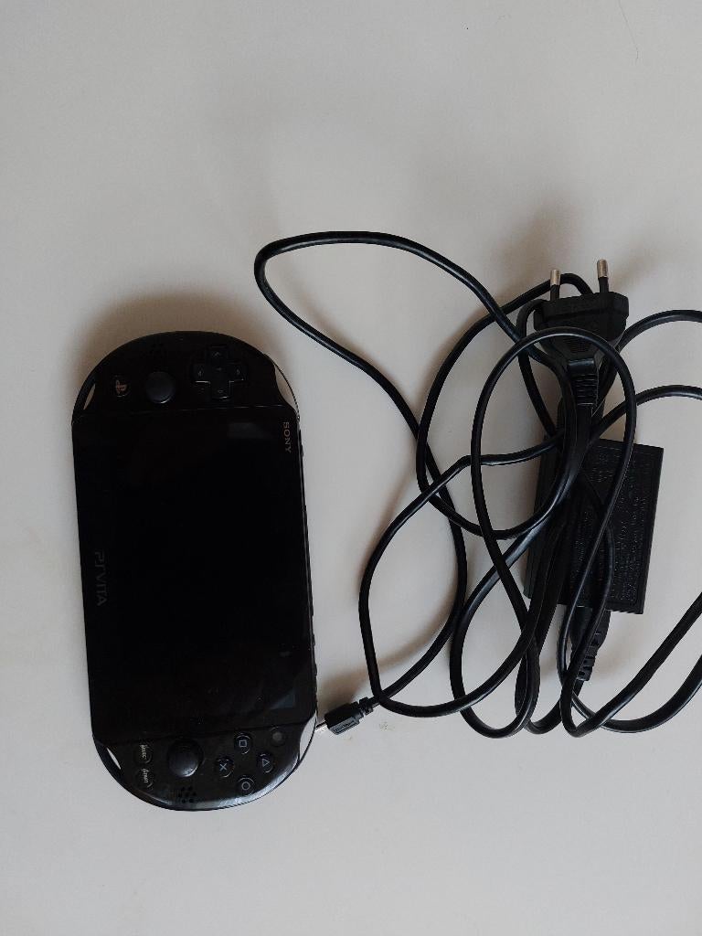 Ps vita, Games en Spelcomputers, Spelcomputers | Sony PlayStation Vita, Ophalen, Zo goed als nieuw, Zwart, Met games